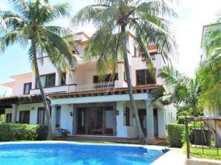 Casa en Venta en Cancun, Las Quintas Zona Hotelera