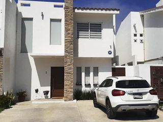 Se vende Casa en La Cúspide Residencia, Playas de Tijuana