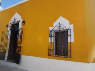 Casa AMUEBLADA de 2 Recámaras en el Barrio de Santiago, Mérida Centro