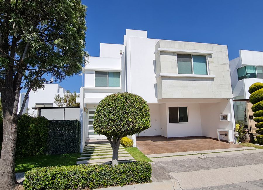 CASA EN VENTA LOMAS DE ANGELOPOLIS PUEBLA BLANCA