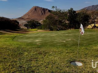 Terreno en venta en Club de Golf Santa Sofía, Jalisco