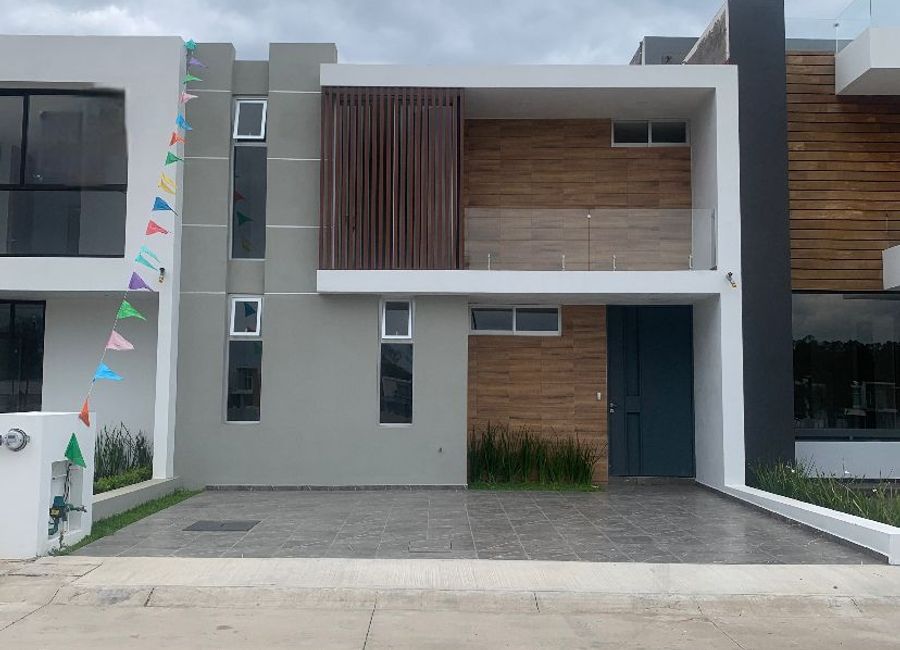 Casa en venta en Residencial Misión de la Montaña, Jesús del Monte, Morelia Michoacán. Lamudi