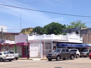 Oficina Comercial  Céntrica, Llave Esq. Morelos, Centro