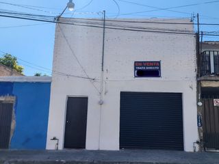 Casa con local comercial en Venta Col.Los Olivos, Leon Gto.