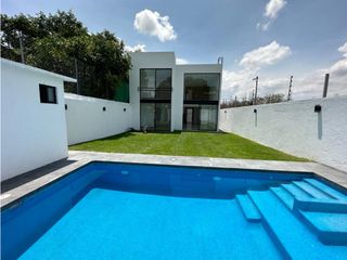 CASA SOLA NUEVA A ESTRENAR CON ALBERCA Y JADIN OAXTEPEC MORELOS