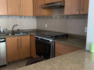 SE RENTA CASA EN PORTA MAGNA EN JARDINES VALLARTA A 5 MIN DE GALERIAS