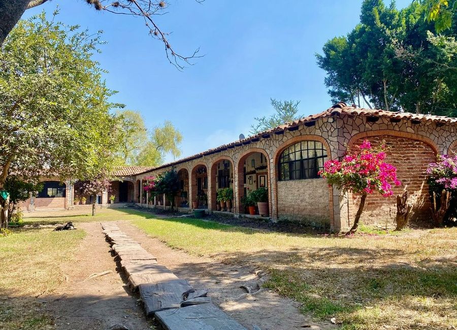 casa rustica con gran terreno en Etzatlan