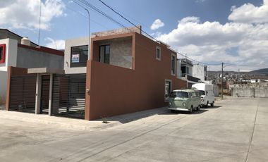 CASA EN VENTA AV. MADERO