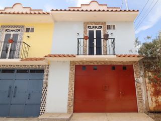 Casa en venta en Patzcuaro, Colonia Camelinas