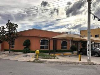 Casa de una planta en esquina, excelente ubicación en San Felipe para oficinas