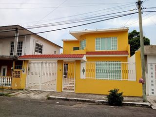 Casa en venta en Col. Primero de Mayo Norte. BOCA DEL RÍO, VERACRUZ.