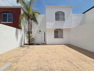 Casa en venta ubicada en Circuito Encinos al norte de Aguascalientes