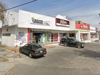 Local en Renta Toluca Altamirano  24-3194 JN