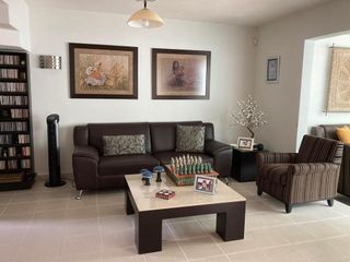 VENTA CASA FRACC VIÑA ANTIGUA AMPLIADA