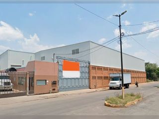 Nave Industrial en renta  2,268.12m2 Tepozbalas Park