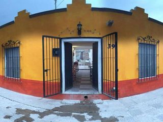 Casa Juan Aldama A y B en San Rafael en venta en San Miguel de Allende Gto.
