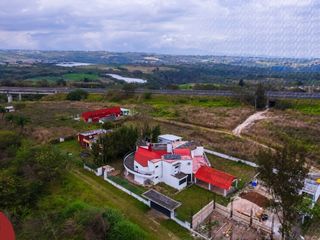 Casa en venta cerca de Xalapa, Dos Ríos con amplio terreno