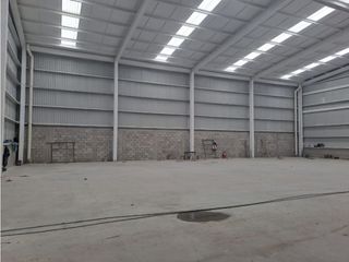 Renta de Bodega Comercial en Iztapalapa, Santa Isabel Industrial KF26