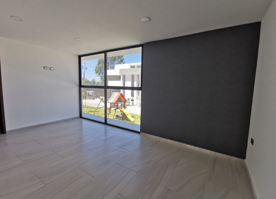 CASA EN VENTA EN MORILLOTLA CHOLULA UDLAP PUEBLA 3 recamaras sala tv