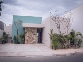 Preventa de casa de 1 planta en Privada Canaria en Conkal