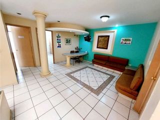 RENTA piso de 6 oficinas consultorios la salud Centro Aguascalientes