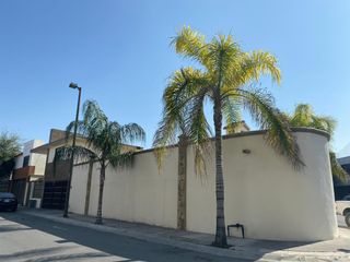 Casa en Venta en Cumbres San Agustin