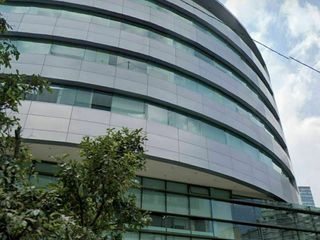 Excelente Oficina Acondicionada 171.15 m2 en Santa Fe