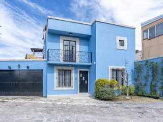 Casa Pavorreal en venta en San Miguel de Allende Gto.