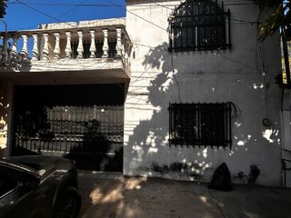 Casa en Venta Frente al IMSS Valle de Las Garzas Excelente Ubicación