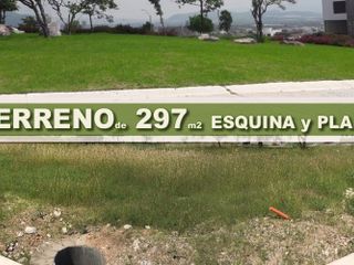 Terreno PLANO y en ESQUINA, Campestre Juriquilla - 297 m2, de OPORTUNIDAD !!