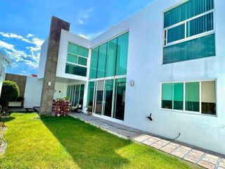 Casa en Renta amueblada en Villas de Irapuato