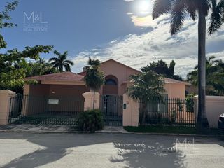 Casa en Renta en Cancún en Alamos 1, 3 Recámaras de un  Nivel