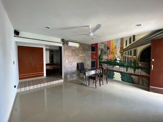Renta de oficina con 30 m2 con areas comunes en Col. Maya, Mérida