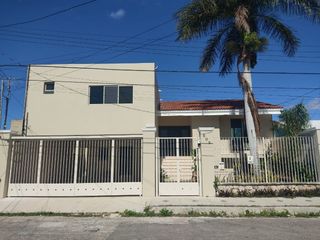 Casa en venta en Jardines de Mérida