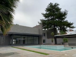 Hermosa Casa Estilo Moderno c/ Alberca JURICA, Querétaro !!!
