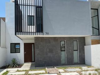 Casa en Venta en Residencial Lomas de la Rioja, Veracruz