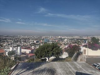 venta casa en balcones de las palmas Querétaro espectacular vista
