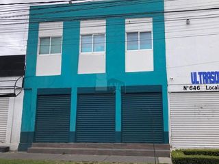 Local en renta en Toluca, ubicado  sobre la calle de Heriberto Enriquez