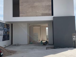 PRE-VENTA CASA EN  CIMERA