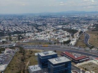 Venta de Terreno Comercial en Piamonte Querétaro