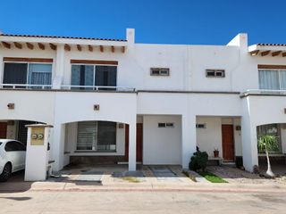 Casa en venta en Residencial La Arborada, al Norte de Aguascalientes