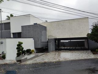 Casa en venta en Del Paseo Residencial Zona Sur Monterrey Nuevo Leon