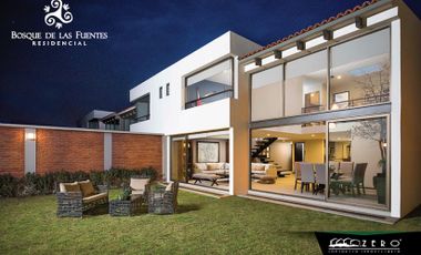 Casa en Venta 10 min de Metepec Castaño Villas del Campo Foresta Bosque Fuentes