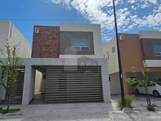 Casa sola en renta en Candelarias, Saltillo, Coahuila