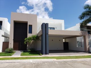 Casa en condominio - Villa Magna