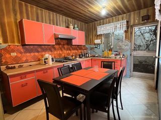 Casa/local en venta Contry