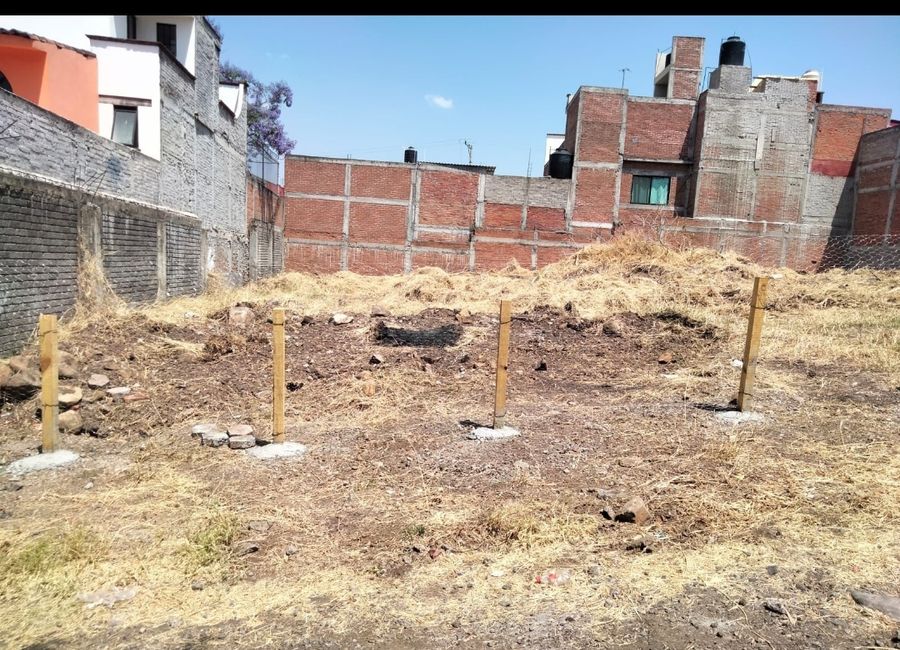 TERRENO EN VENTA EN COLONIA (LAGO