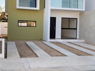 Casa en Renta 2 Habitaciones Nueva en Fracc. Floresta, Merida