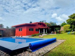 Rento casa por fin de semana en Tepoztlán Morelos con increíble vista,8 personas