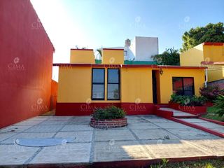 Renta casa en Lomas Tetela, Cuernavaca - R141